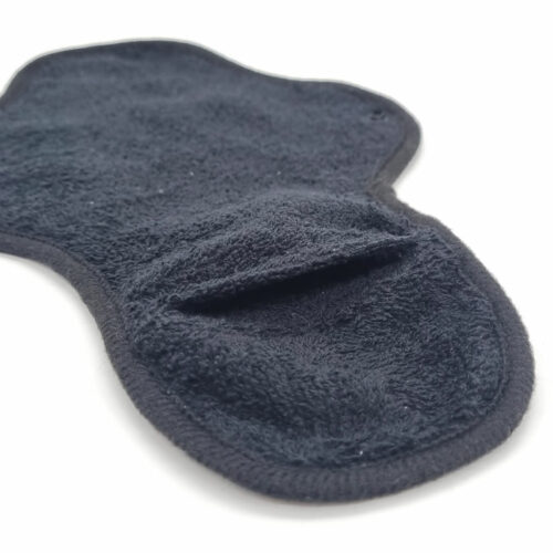Règles douloureuses : 2 serviettes + 2 pads chaud / froid
