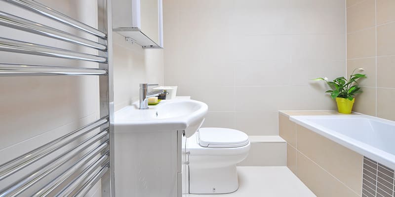 Salle de bain minimaliste, la clé pour une salle de bain plus belle !