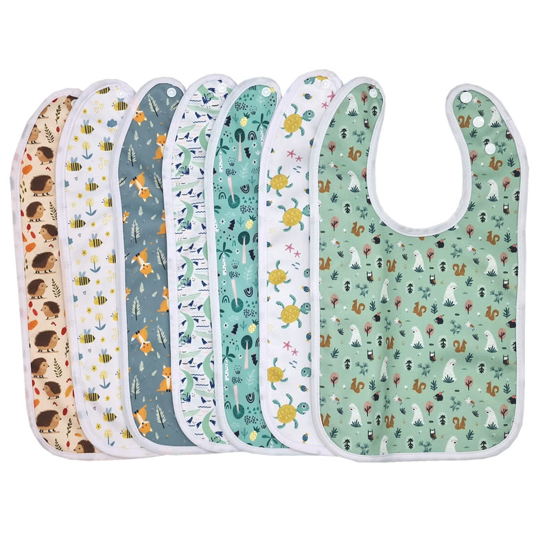 7 Bavoirs imperméables – coloris au choix